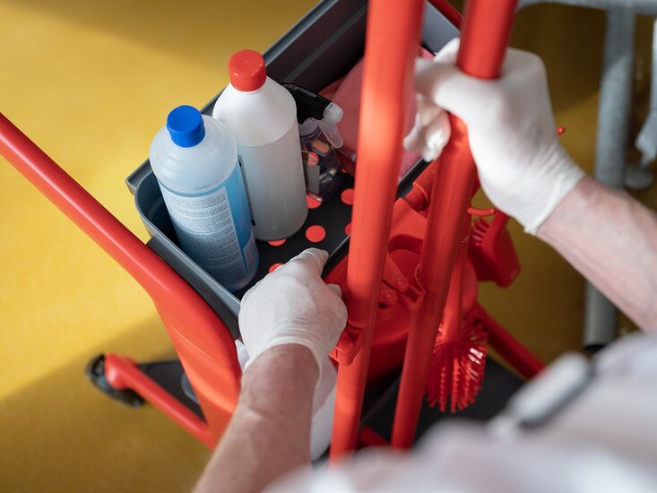 Vikan HyGo 78CM Rood – Mobiel Reinigingsstation (Werkwagen)
